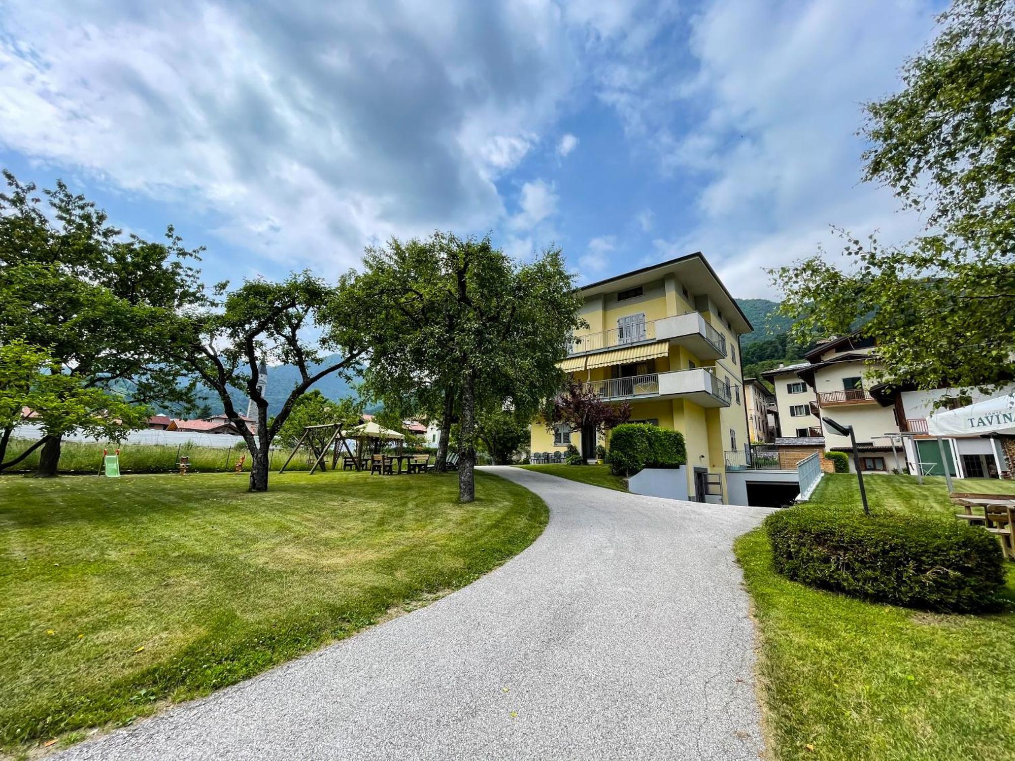 Residence Zecchini Tiarno di Sotto Exteriér fotografie